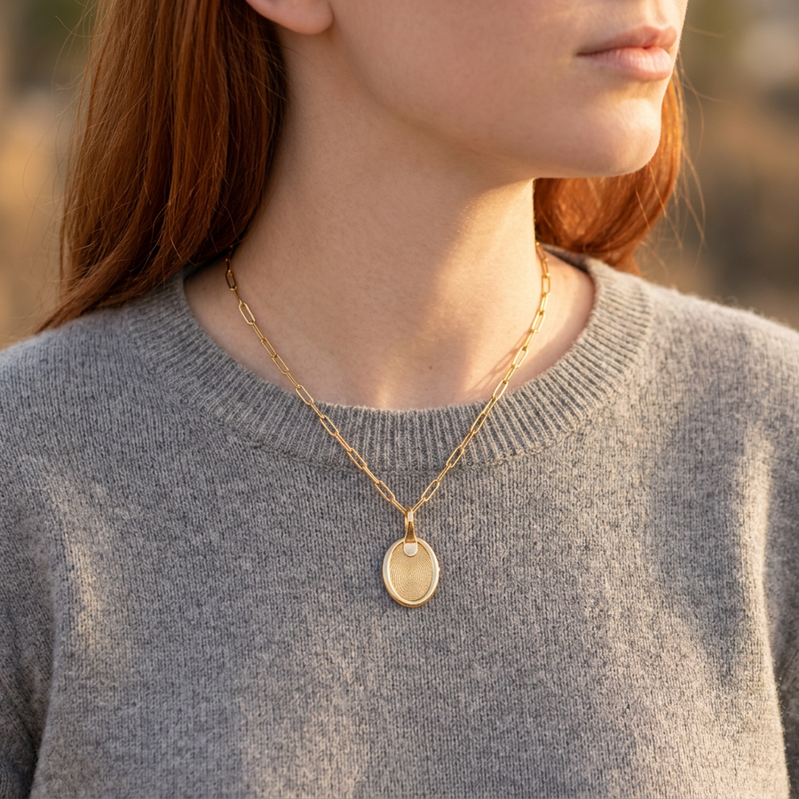 Pure Oval Pendant – Gold-Plated