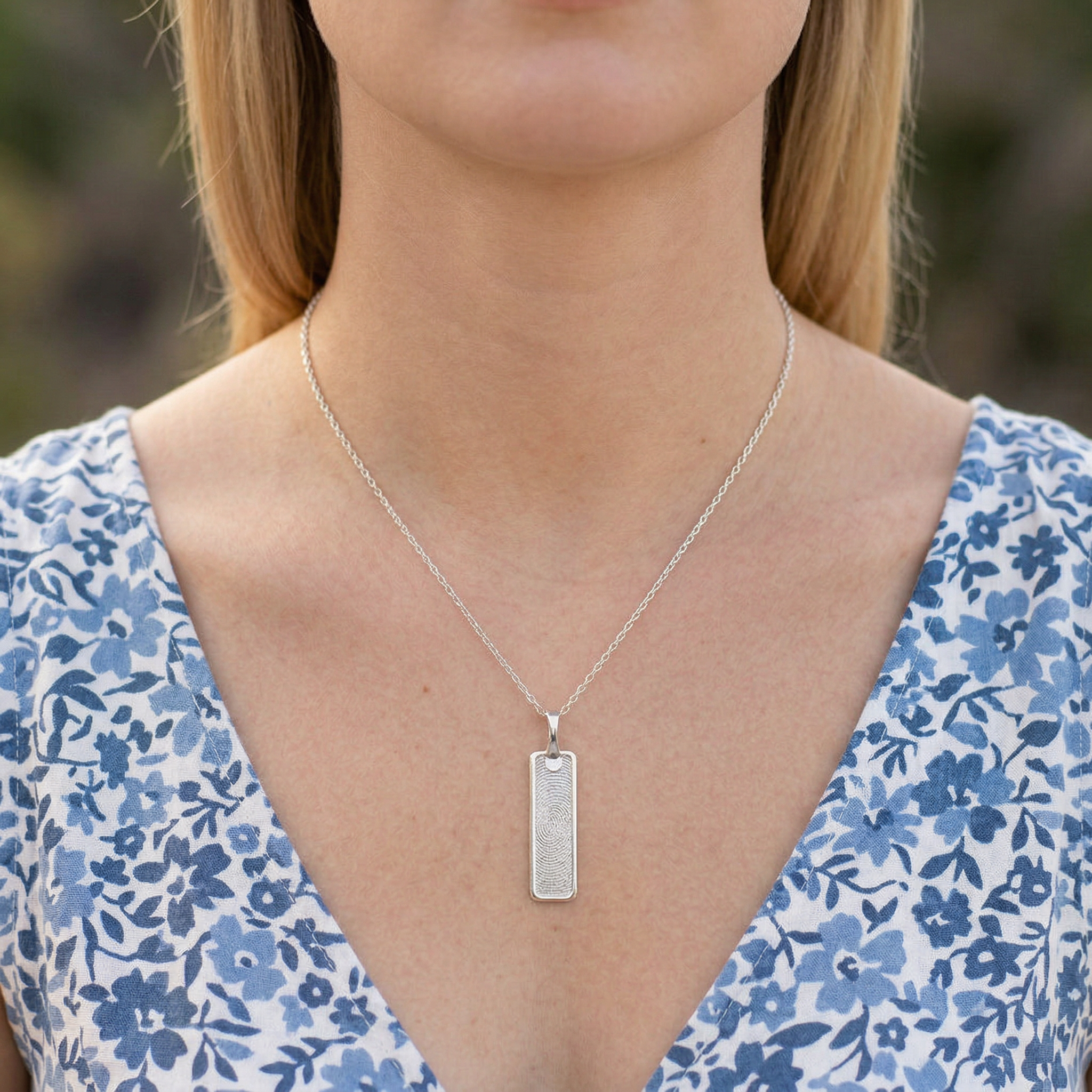 Silver Seal Vertical Bar Pendant