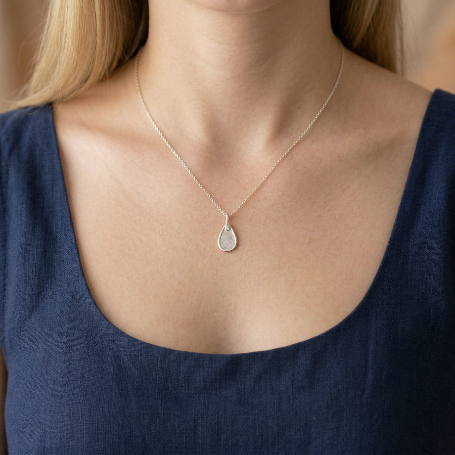 Pure Teardrop Pendant – Silver