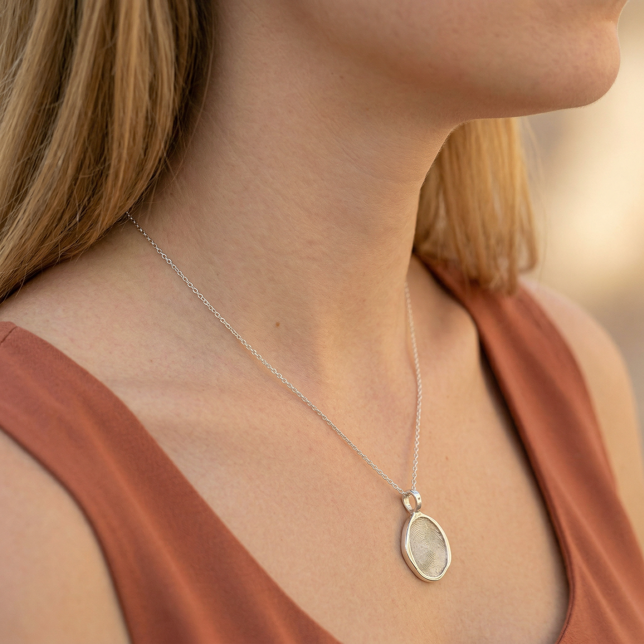 Silver Small Retro Seal Pendant