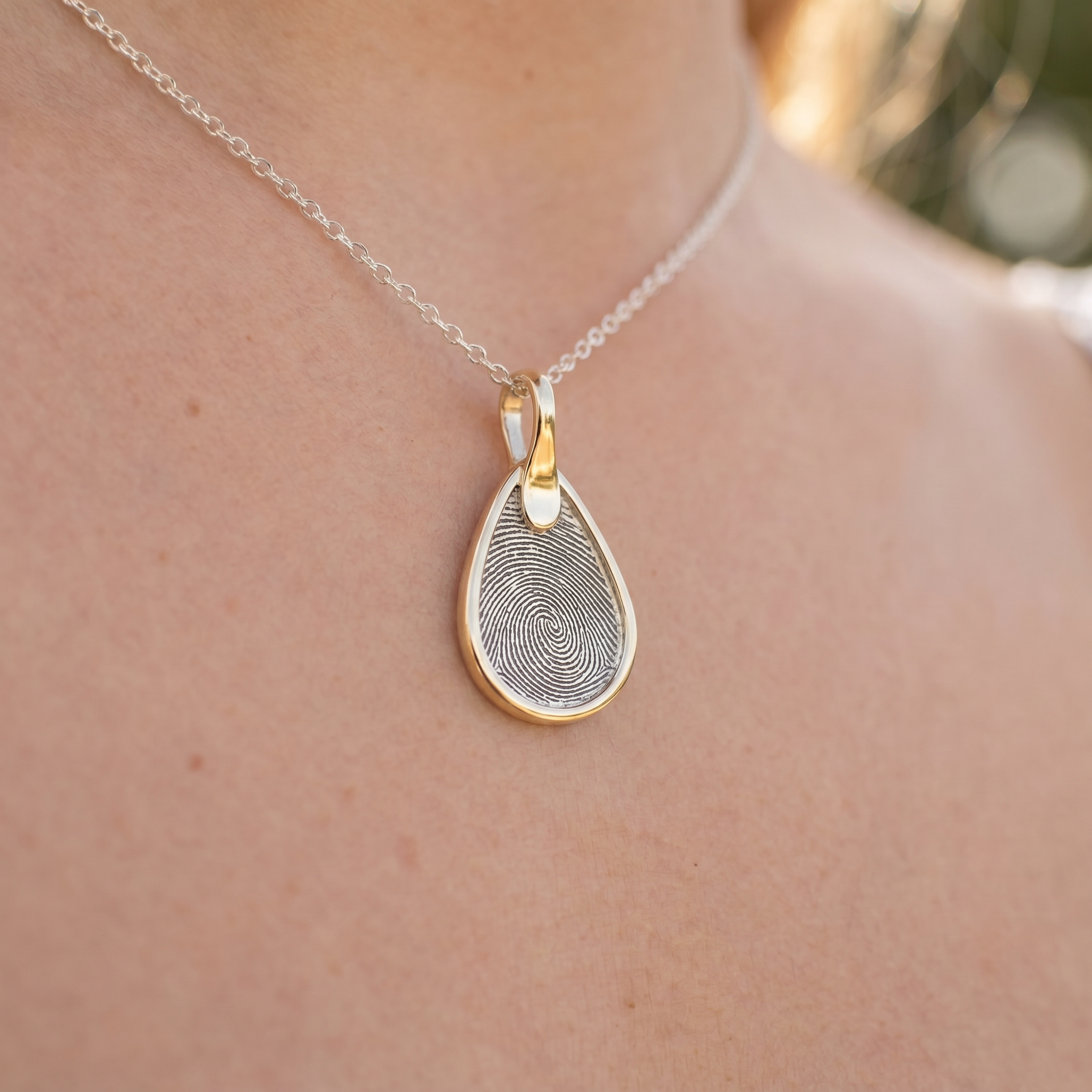 Silver Seal Tear Drop Pendant