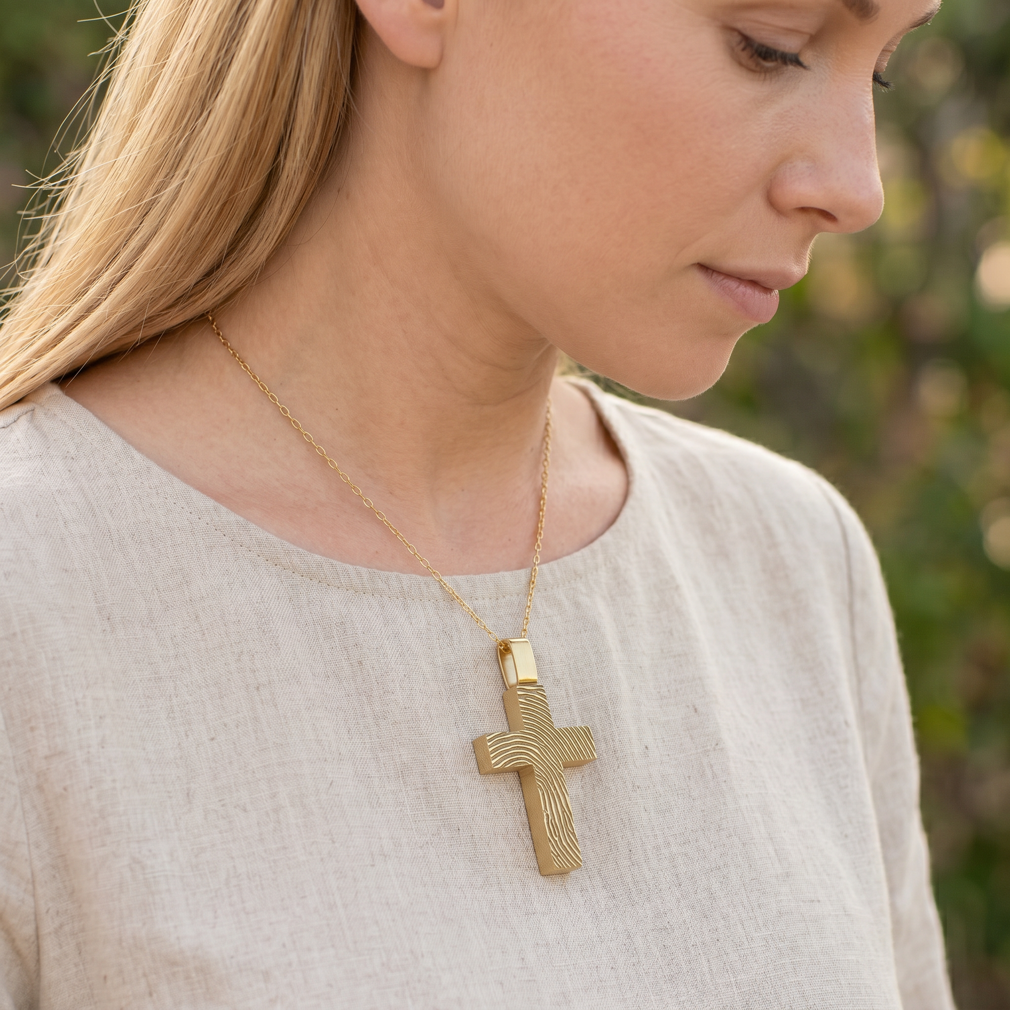 Cross Urn Pendant – Gold-Plated