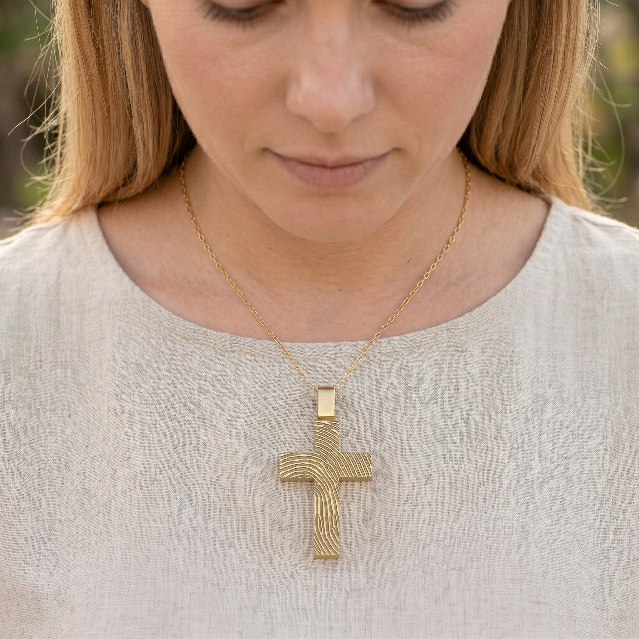 Cross Urn Pendant – Gold-Plated