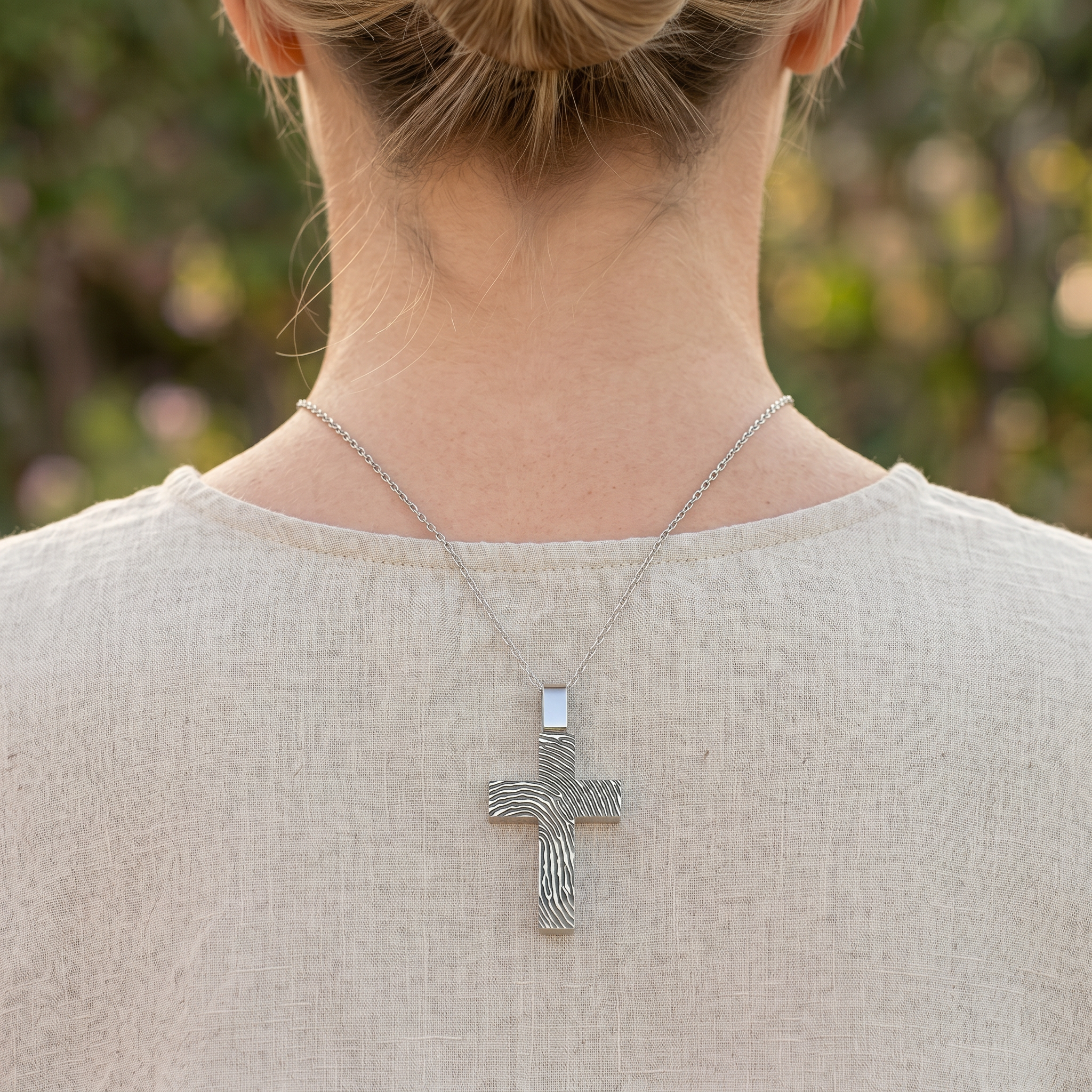Cross Urn Pendant – Silver